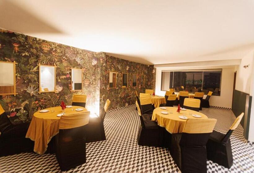 Mannat Residency By Io Hotels Near Golden Temple