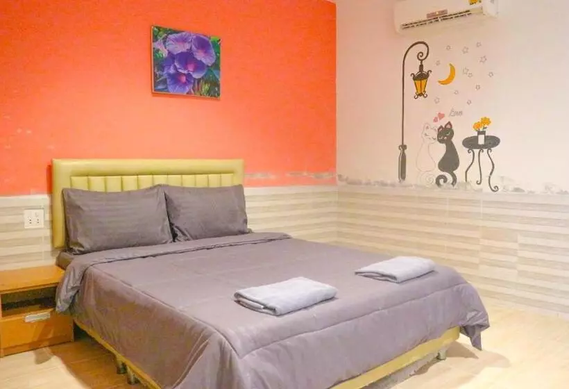 Hotelli The Moon Resort Phetchaburi