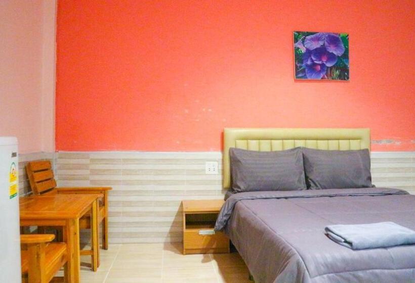 Hotel The Moon Resort Phetchaburi