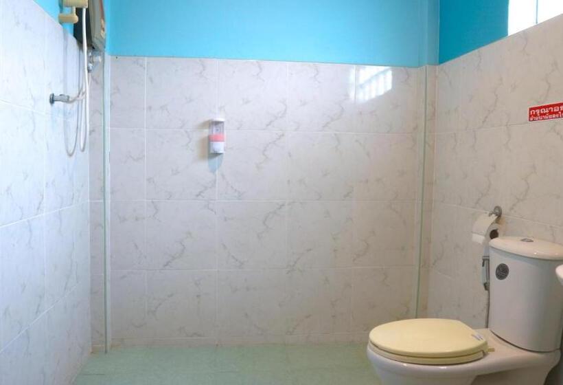 Otel The Moon Resort Phetchaburi