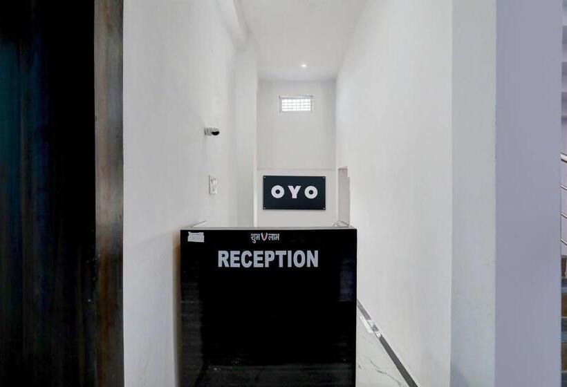 בית מלון כפרי Spot On Mg Plaza