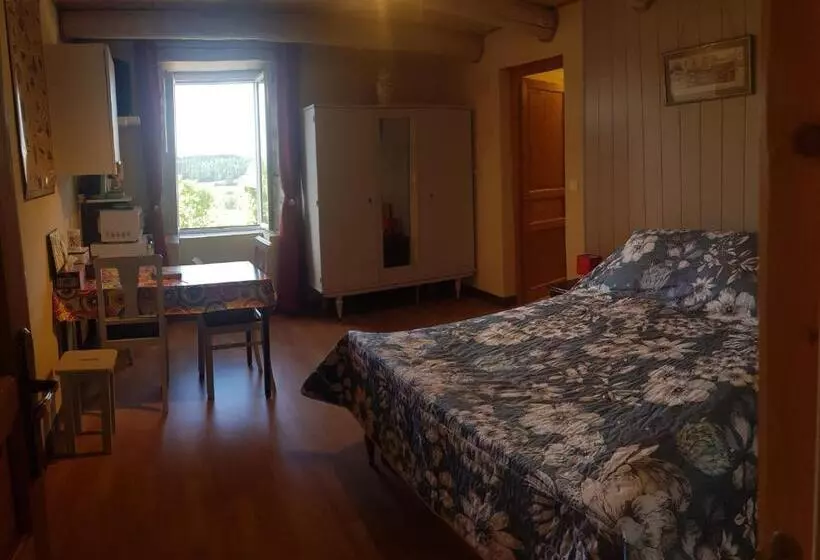 Majatalo Bienvenue Chez Bernard