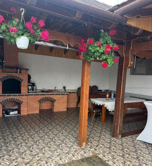 פנסיון Casa De Vacanta