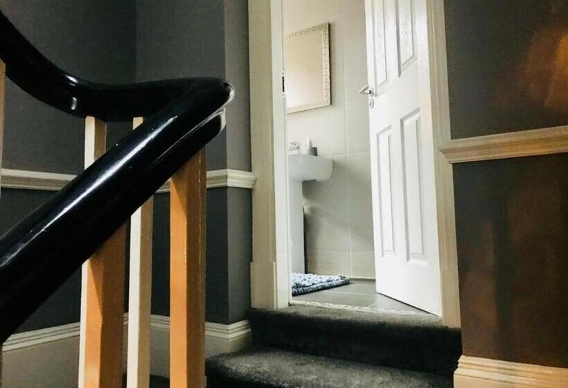 پانسیون Fulwood Guest House