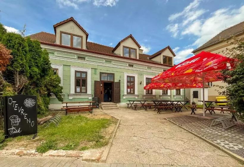 Majatalo Penzion U Fandy