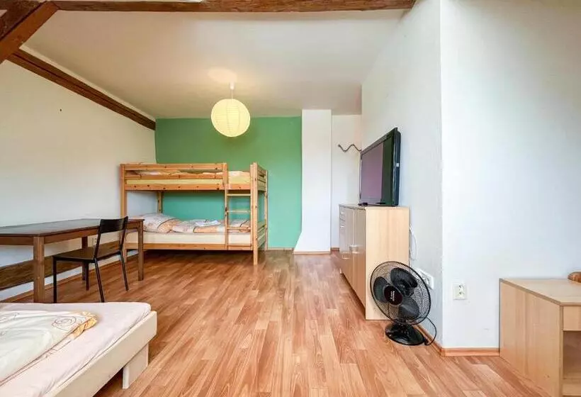 Majatalo Penzion U Fandy