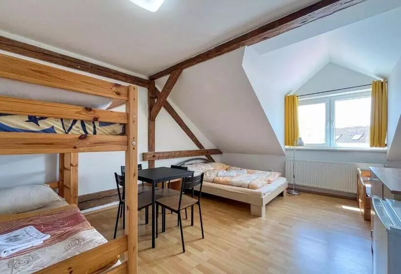 Majatalo Penzion U Fandy