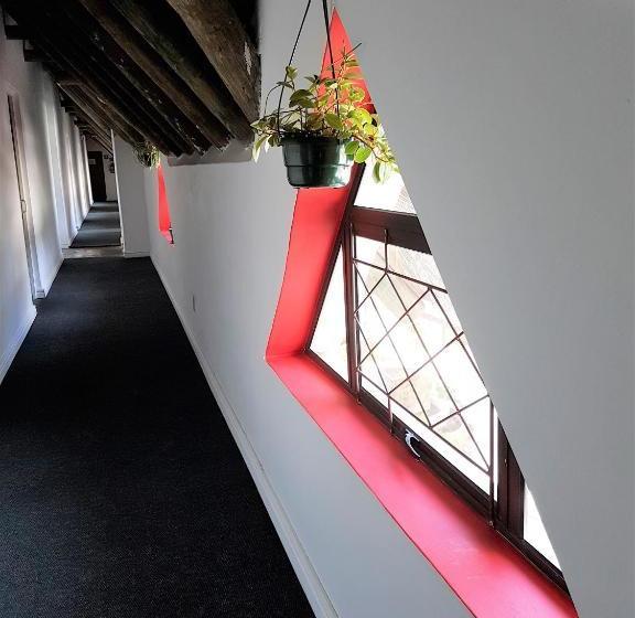 Общежитие St Francis Bay Backpackers