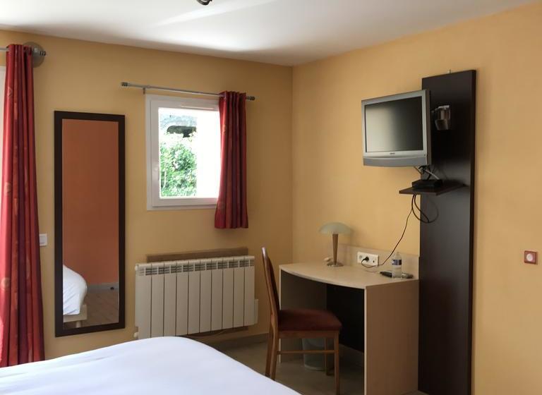 تختخواب و صبحانه Domaine De La Boudière