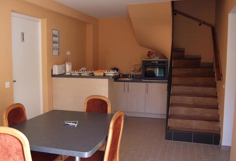 تختخواب و صبحانه Domaine De La Boudière