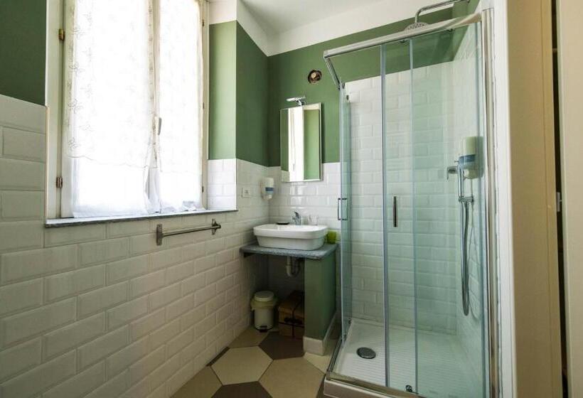 تختخواب و صبحانه Guest House Il Cedro Reale