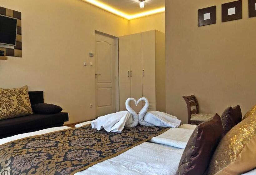 צימר Melior Szálló