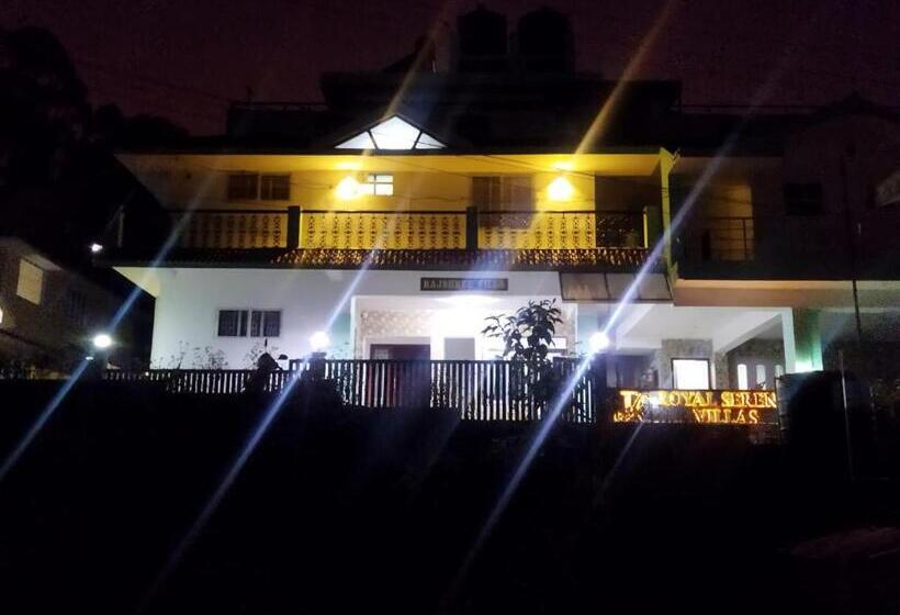 تختخواب و صبحانه Royal Serene Villas