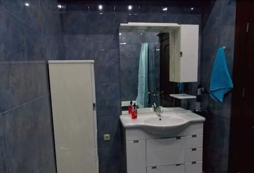 Cleopatra Palace Hostel
