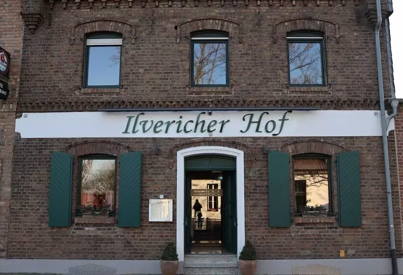هتل Ilvericher Hof