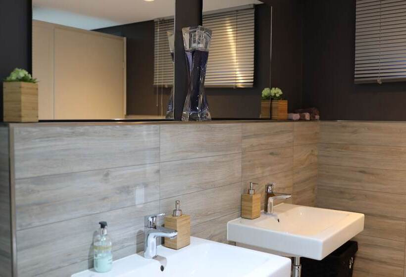 호텔 Ilvericher Hof