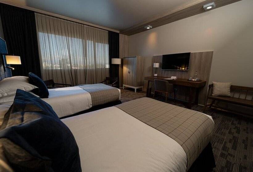 בית מלון כפרי Parada Linares