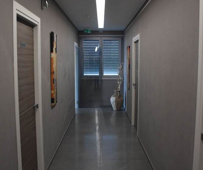 La Sosta Motel Tavola Calda