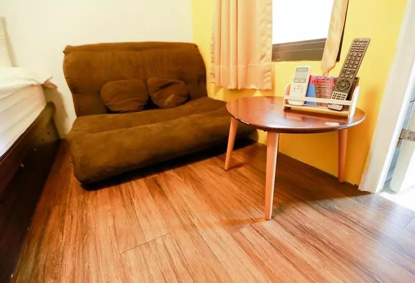 Makido Hostel Ii