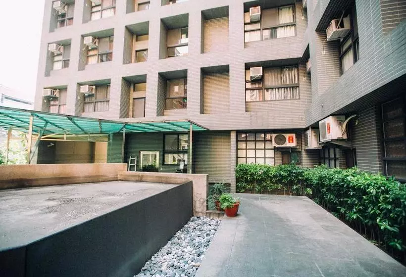 Makido Hostel Ii