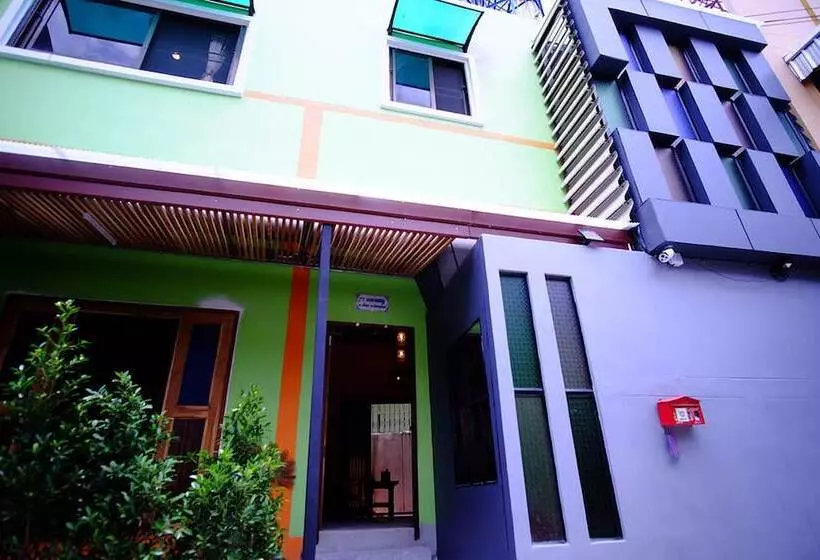 Nap Corner Hostel