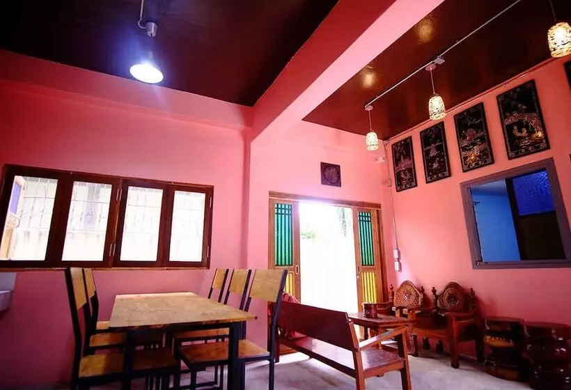 Nap Corner Hostel