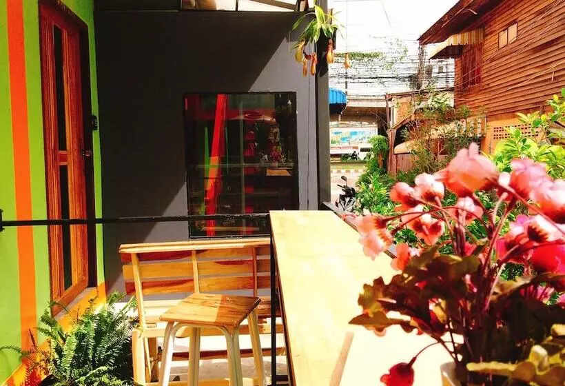 Nap Corner Hostel