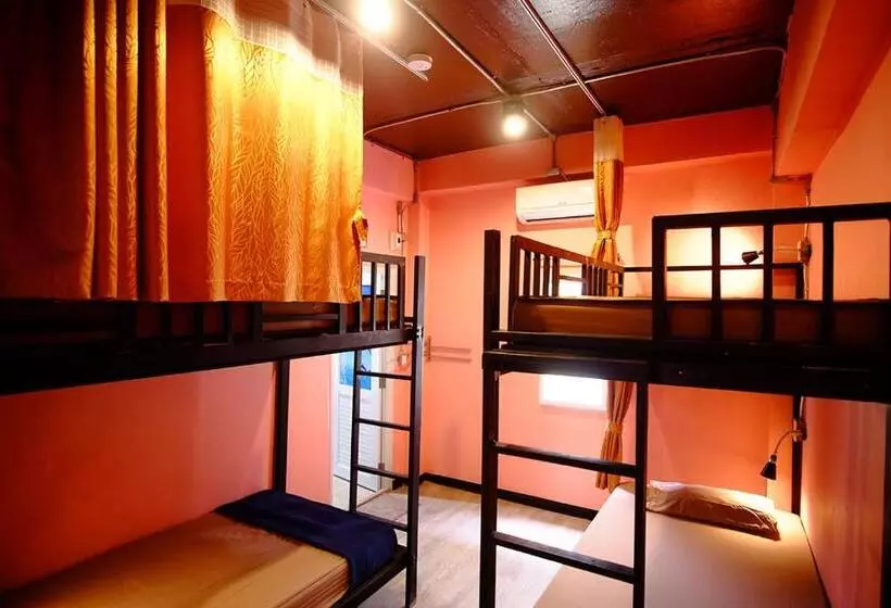 Nap Corner Hostel