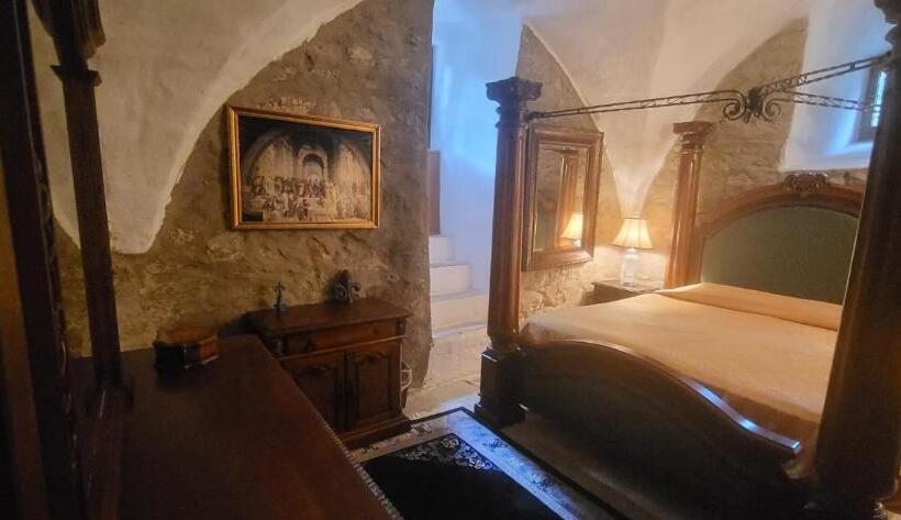 住宿加早餐  Burg Hermannstein   Kings Room