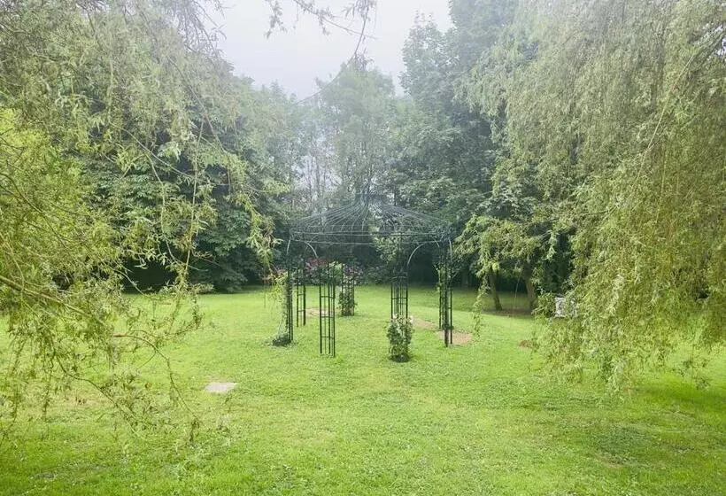 ベッドアンドブレックファースト Nuitée D Opale