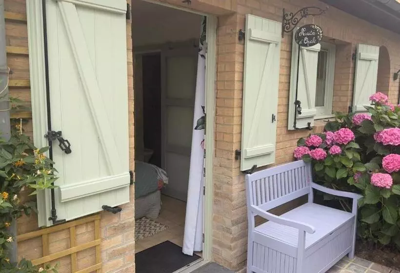 ベッドアンドブレックファースト Nuitée D Opale