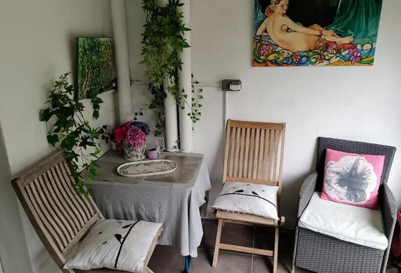 ベッドアンドブレックファースト Nuitée D Opale