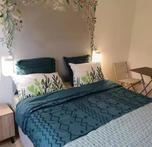 ベッドアンドブレックファースト Nuitée D Opale