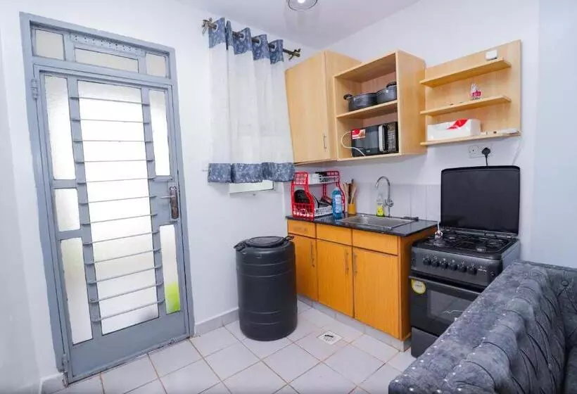 تختخواب و صبحانه Serene Studio Along Ngong Road Nairobi