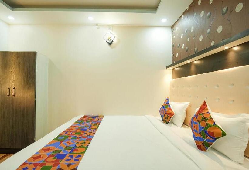 Fabhotel Grand Vatika