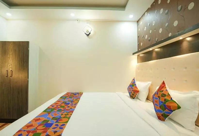 Fabhotel Grand Vatika