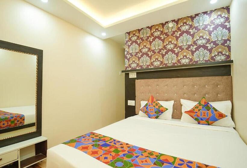 Fabhotel Grand Vatika