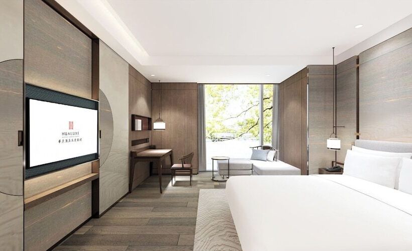 Hualuxe Hotels And Resorts Haining, An Ihg