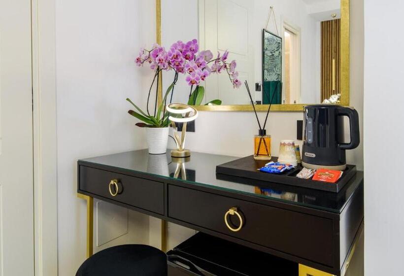 Пансион Estate4home   Nicholhouse