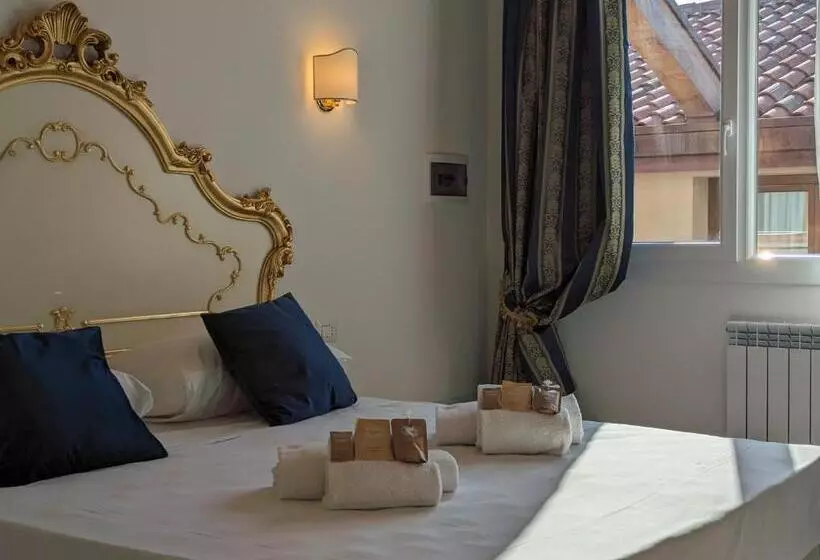 پانسیون Flove  Rooms Venice