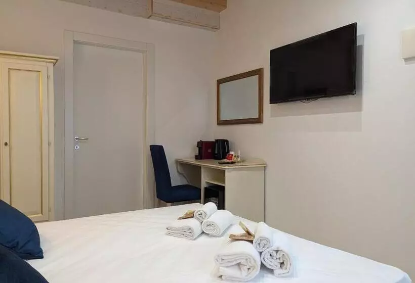 پانسیون Flove  Rooms Venice