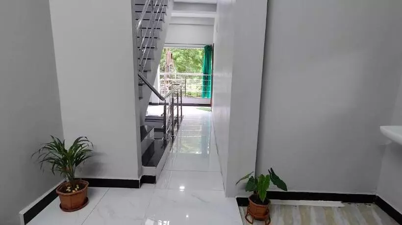 ペンション Tara Guest House
