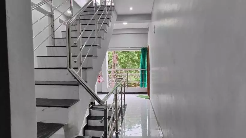 ペンション Tara Guest House