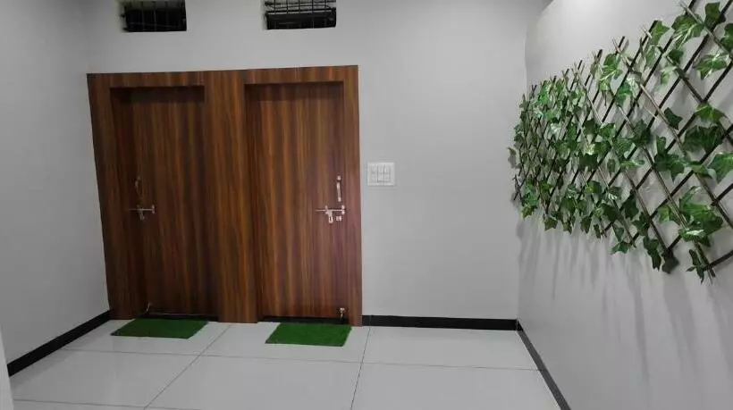 ペンション Tara Guest House