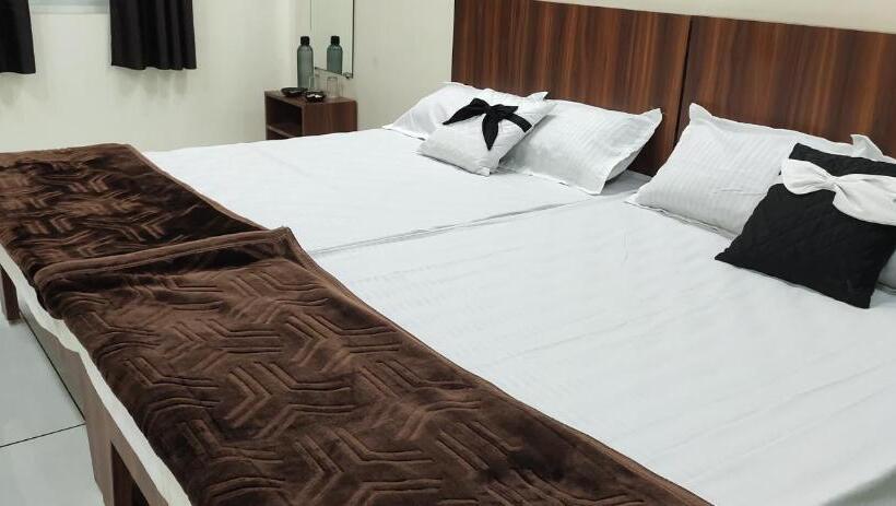 ペンション Tara Guest House