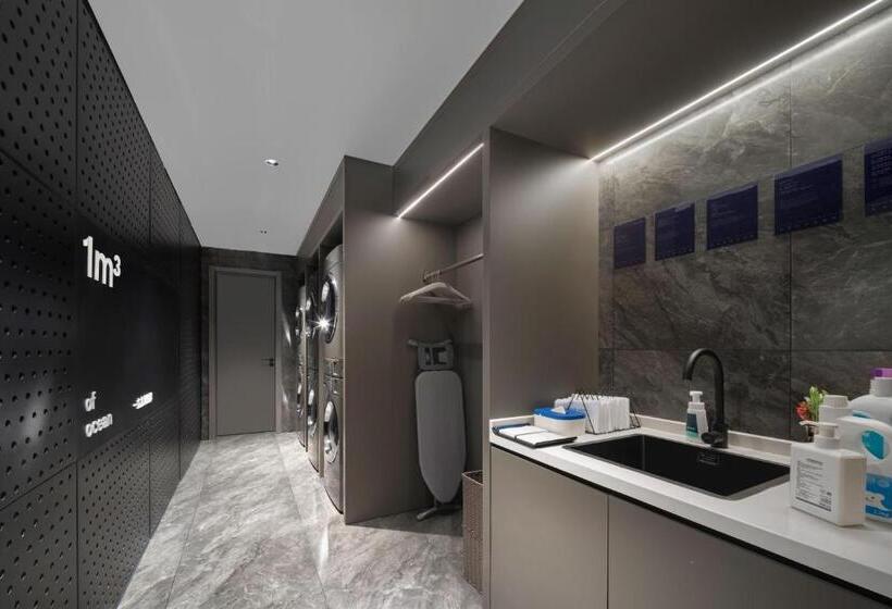 Atour Light Hotel Hepingmen Yanta North Road