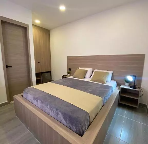 هتل Boutique Casablanca La 20