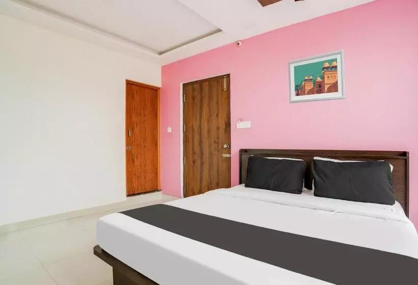 Hotelli Oyo Gokula Inn