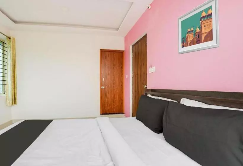 Hotelli Oyo Gokula Inn
