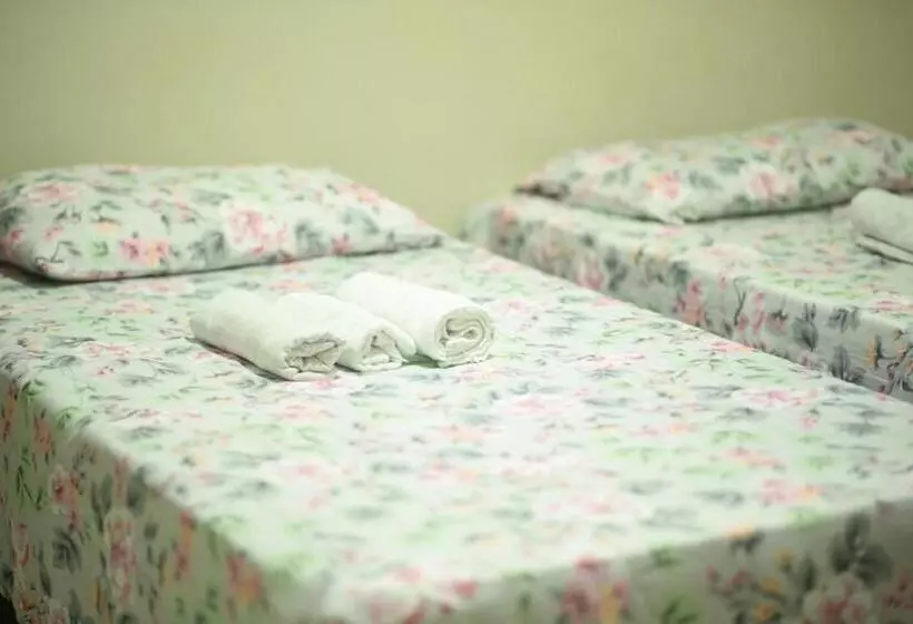 ホテル Pousada Medeiros